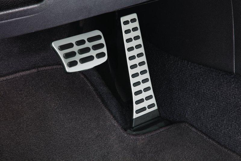 Kia Forte Sport Pedals / 2012-2013 & 2017-2023 - Midtown Accessories