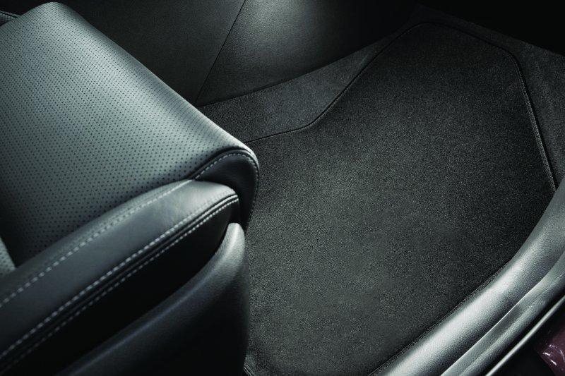 Kia Sportage Floor Mats / Carpet / 2013-2023 - Midtown Accessories